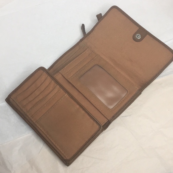 Fossil brown leather trifold wallet - Picture 3 of 8